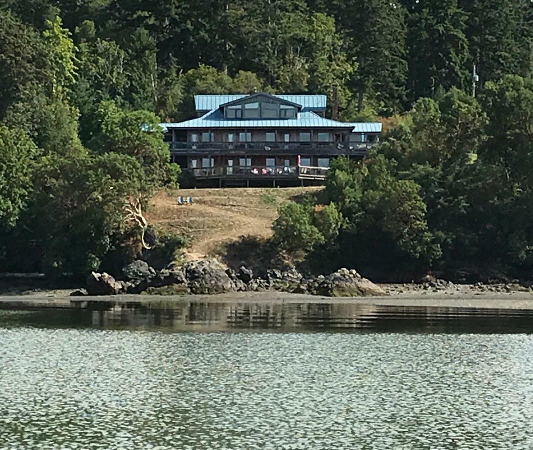 Bed & Breakfast Arbutus Cove Metchosin